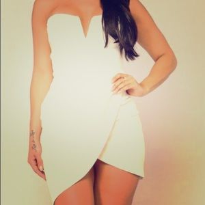 White strapless dress